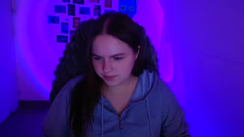 Snapshot of reinakitty_ chatting on 02.21.26 Reina online show from 02.21.26