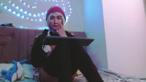 reiv_femboy online show from 03.22.26