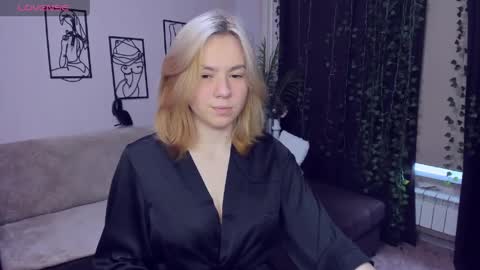 RemiPeach online show from 05.31.26