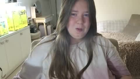 Ann OF - remirann21 online show from 10.16.25