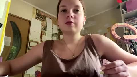 Snapshot of renaeorabuena chatting on 06.18.26 Annabel online show from 06.18.26