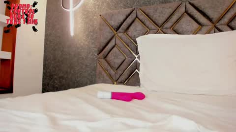 Renata 3 online show from 02.17.25