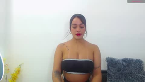 Snapshot of renatabrownn28 chatting on 07.02.26 renatabrownn28 online show from 07.02.26