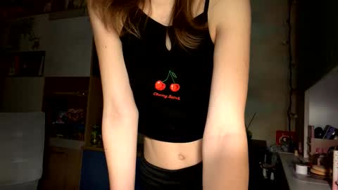 Mia online show from 03.25.26