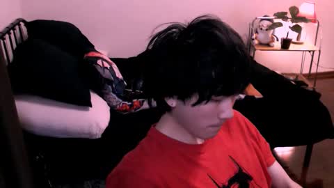 Snapshot of rennuts chatting on 11.06.25 rennuts online show from 11.06.25