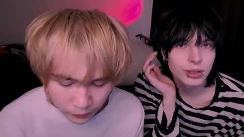 Snapshot of rennuts chatting on 02.08.26 rennuts online show from 02.08.26