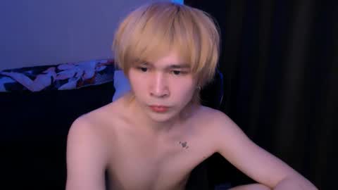 Snapshot of rennuts chatting on 02.15.26 rennuts online show from 02.15.26