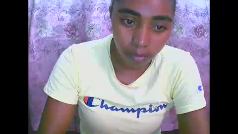 Snapshot of rephaleta chatting on 03.04.25 Rephaleta online show from 03.04.25