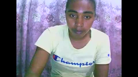 Snapshot of rephaleta chatting on 09.17.25 Rephaleta online show from 09.17.25