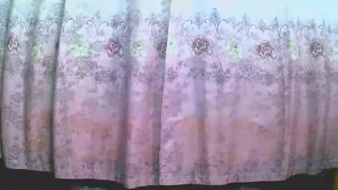 Snapshot of rephaleta chatting on 10.09.25 Rephaleta online show from 10.09.25