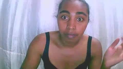 Snapshot of rephaleta chatting on 10.24.25 Rephaleta online show from 10.24.25