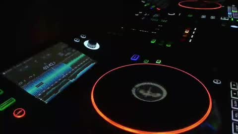 Snapshot of reticuli chatting on 02.28.25 GearPorn online show from 02.28.25