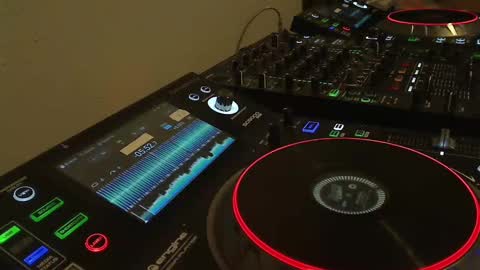 Snapshot of reticuli chatting on 09.29.25 GearPorn online show from 09.29.25