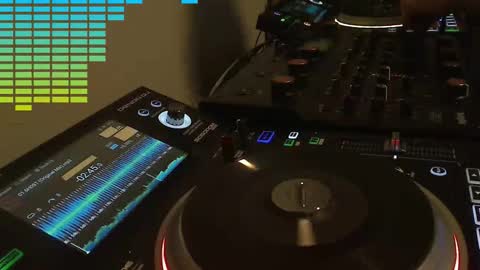 Snapshot of reticuli chatting on 01.08.26 GearPorn online show from 01.08.26