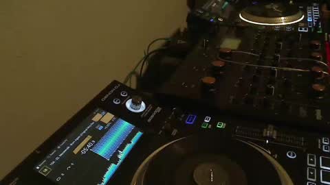 Snapshot of reticuli chatting on 06.09.26 GearPorn online show from 06.09.26