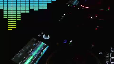 Snapshot of reticuli chatting on 07.22.26 GearPorn online show from 07.22.26