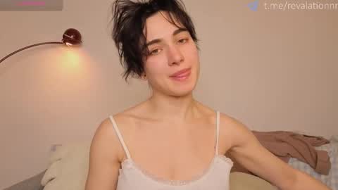 Ewiwi online show from 12.19.25