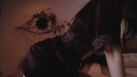 revealyourdarkdesires online show from 09.29.25