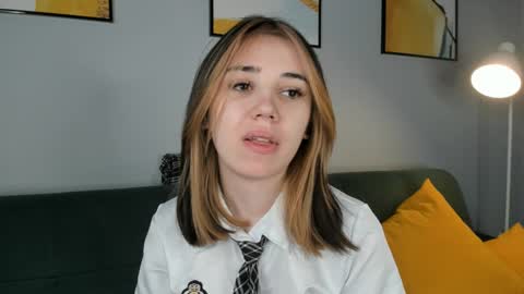 Elin online show from 12.12.24