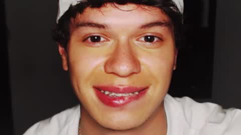 Snapshot of rexbunnybody chatting on 03.04.25 Rex online show from 03.04.25