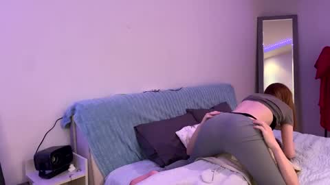 Lola online show from 04.08.26