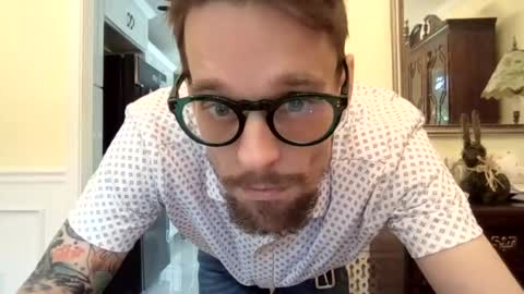 Snapshot of rgilk26 chatting on 06.13.26 rgilk26 online show from 06.13.26
