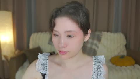 Snapshot of rhebageigel chatting on 05.24.26 Nanami online show from 05.24.26