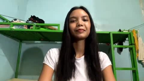 Snapshot of rhodawesterman chatting on 05.10.26 Aria online show from 05.10.26