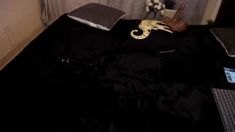 Rhonda online show from 01.06.25