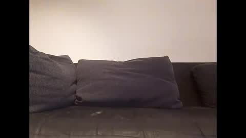 Shaved cock ready online show from 09.12.25