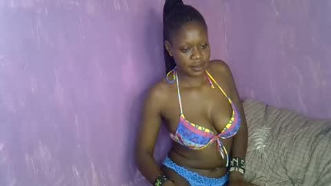 riana_sha online show from 02.20.25