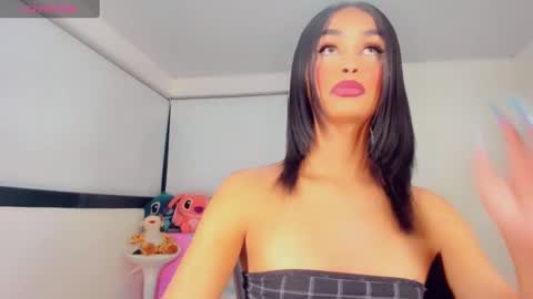 Snapshot of riannagarcia_ chatting on 01.16.25 Rianna Garcia online show from 01.16.25