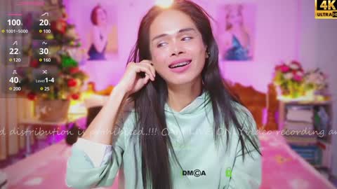 Snapshot of ribbinbovkoy chatting on 12.22.24 ribbinbovkoy online show from 12.22.24