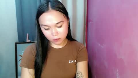 Snapshot of rica_foxx chatting on 11.03.25 Rica online show from 11.03.25