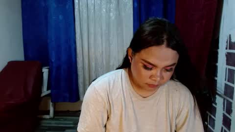 Snapshot of ricahotasain_05 chatting on 12.28.24 Rica online show from 12.28.24