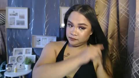 Snapshot of ricahotasain_05 chatting on 01.22.25 Rica online show from 01.22.25