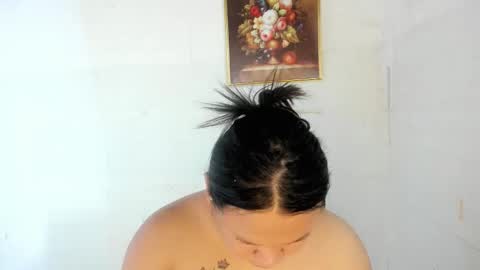 Snapshot of ricahotasain_05 chatting on 09.10.25 Rica online show from 09.10.25