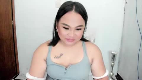 Snapshot of ricahotasain_05 chatting on 12.02.25 Rica online show from 12.02.25