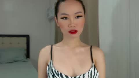 KANG online show from 12.04.24