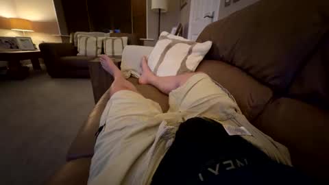 Snapshot of rich_uk56 chatting on 05.25.26 UK Straight Guy online show from 05.25.26