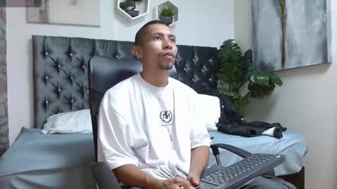 richar_voller online show from 02.21.25