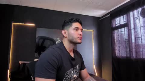 Snapshot of richard_milleer chatting on 09.20.25 Ricardo online show from 09.20.25