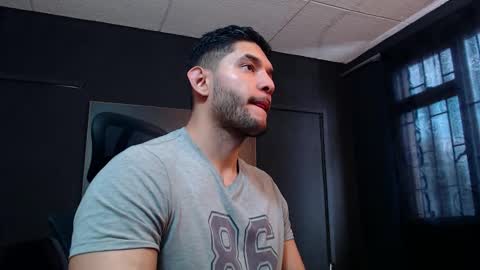 Snapshot of richard_milleer chatting on 11.11.25 Ricardo online show from 11.11.25