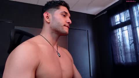 Snapshot of richard_milleer chatting on 04.28.26 Ricardo online show from 04.28.26
