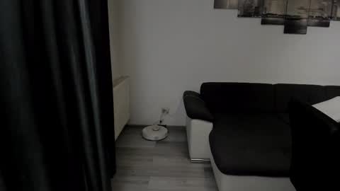 Snapshot of richarddarell chatting on 02.01.26 RichardDarell online show from 02.01.26