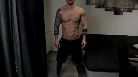 Snapshot of richarddarell chatting on 02.03.26 RichardDarell online show from 02.03.26