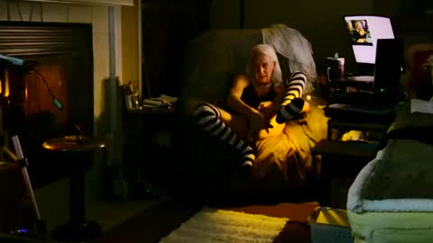 PINK HOLE TWINK online show from 02.12.25