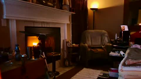 PINK HOLE TWINK online show from 02.19.25