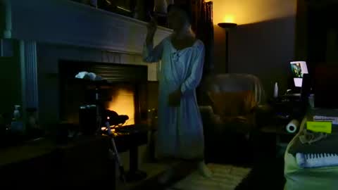 PINK HOLE TWINK online show from 11.11.25