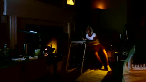 PINK HOLE TWINK online show from 04.24.26